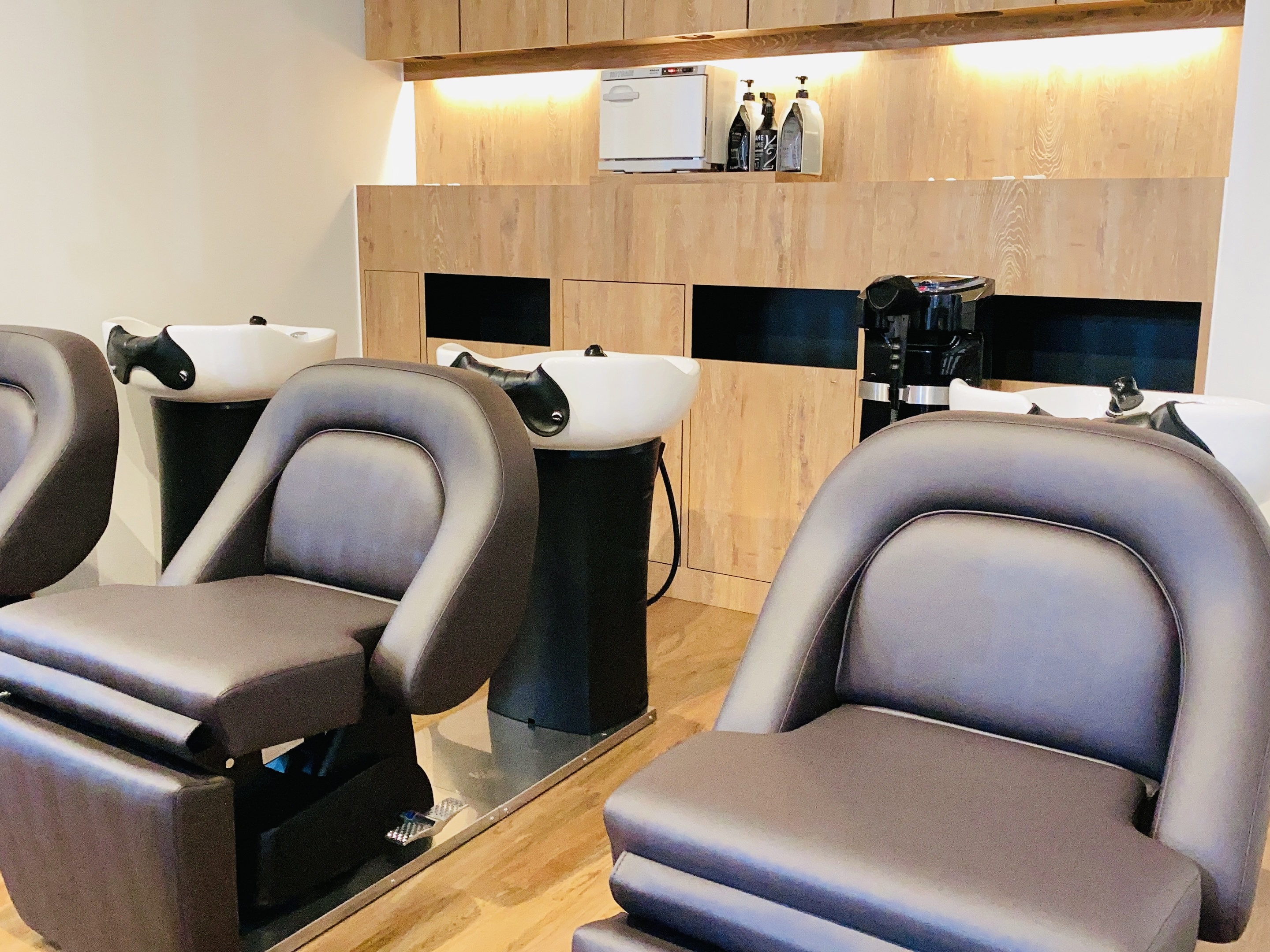 【勝田】◆産休育休実績あり・1年半～2年でのデビュー可能・営業時間内レッスンOK・社会保険完備◆数多くのお客様が来店されるので、たくさん入客して経験を積むことができます！20～30代のお客様を中心に人気の「little ひたちなか（リトルヒタチナカ）」からアシスタント（美容師）の求人★☆