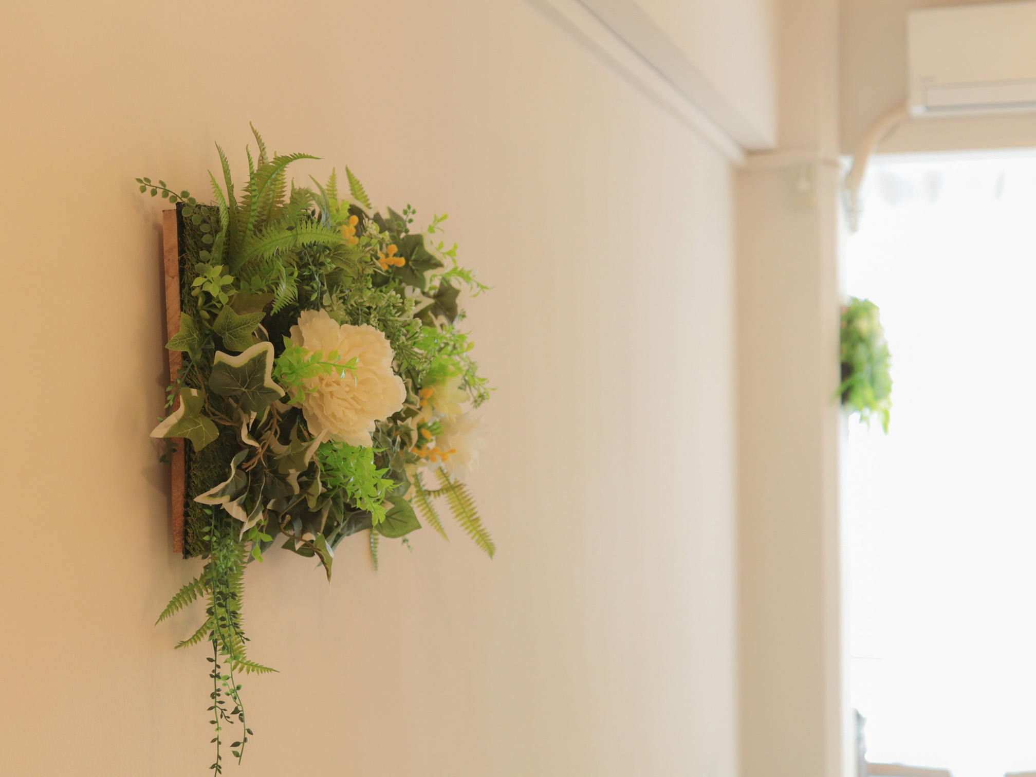 【心斎橋】≪まつパ・アイブロウ専任でもOK≫≪月に2回まで土日休みOK≫≪連休も取得可能≫≪社会保険完備≫≪休日数選択OK≫≪モデルサポートあり≫≪営業中レッスンOK≫お客様は30代女性の方が多いです！落ち着いた雰囲気のサロンさんで働いてみませんか？「Spice（スパイス）」からアイリスト（アイデザイナー・まつ毛エクステ）の求人☆☆