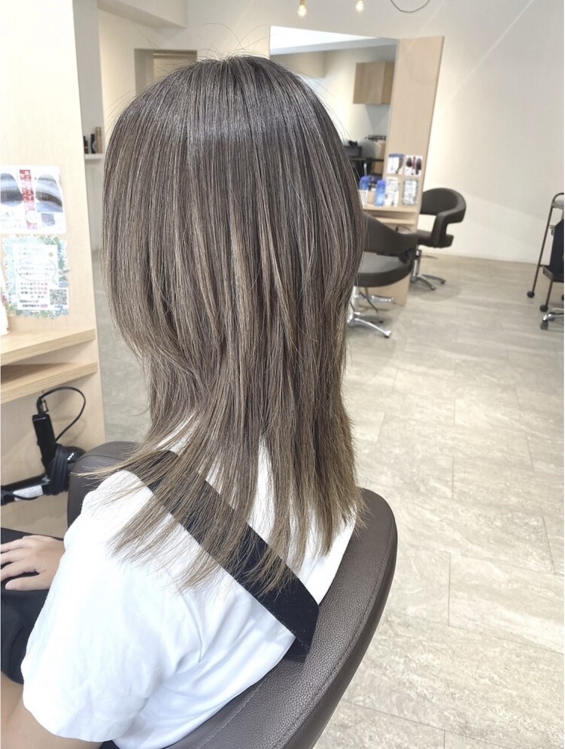 【十三】≪月8日休み≫≪社会保険完備≫≪最短2年でデビュー可能≫自分ののペースでレッスンカリキュラムを設定!営業時間内レッスンで効率よく学べます!「ROCK WORK ORANGE 十三店(ロックワークオレンジジュウソウテン)」からアシスタント(美容師)の求人☆☆