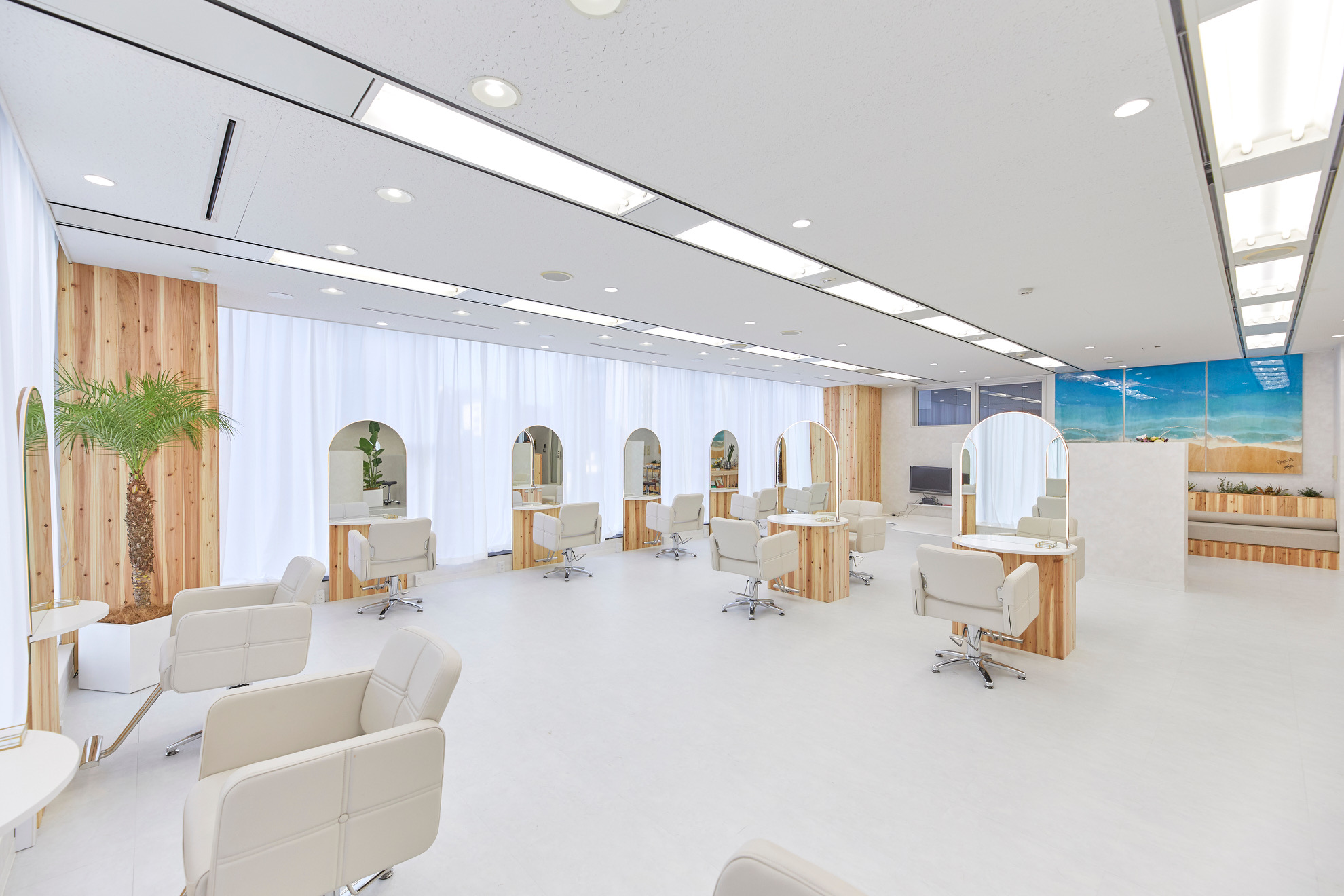 【心斎橋】≪2024年2月にリニューアルオープン≫≪社会保険完備≫≪月8日休み≫≪有給休暇あり≫20～30代のお客様がメイン！トレンドや韓国スタイル、メンズスタイルなど幅広く学べるサロン！個人で自己ブランディングが出来るようになるトレンド発信サロン。高単価で無理なく入客してもらえます。「SWELL（スウェル）」からスタイリスト（美容師）の求人☆★