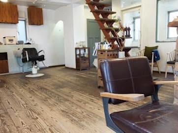 【千里山】≪週休2日制、週休3日もOK≫≪社会保険完備≫≪マンツーマン/12000円の高単価で無理なく稼げます≫手荒れに悩んでいても、技術に自信がなくても誰でも活躍できるサロン!土日もお休みが取れるからプライベートも我慢しなくてOK!ヘナ専門店だからシンプルメニューの少人数制プライベートサロン!「ヘナ専門店 Maif(ヘナセンモンテンマイフ」からスタイリスト・カラーリスト(美容師)の求人☆★☆