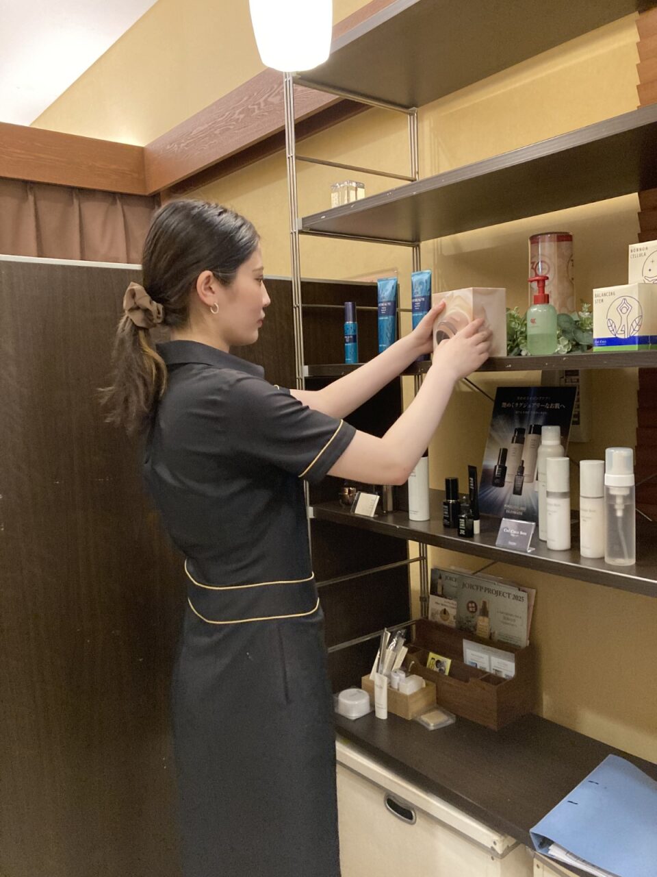 【新丸子】≪産休育休実績あり・実働7.5時間・有給休暇あり・社会保険完備≫など抜群の高待遇と安心の研修体制が人気！専門的な知識のもと、自分自身もきれいになれる！「GRASA 武蔵小杉店（グラサムサシコスギテン）」からエステティシャンの求人☆☆