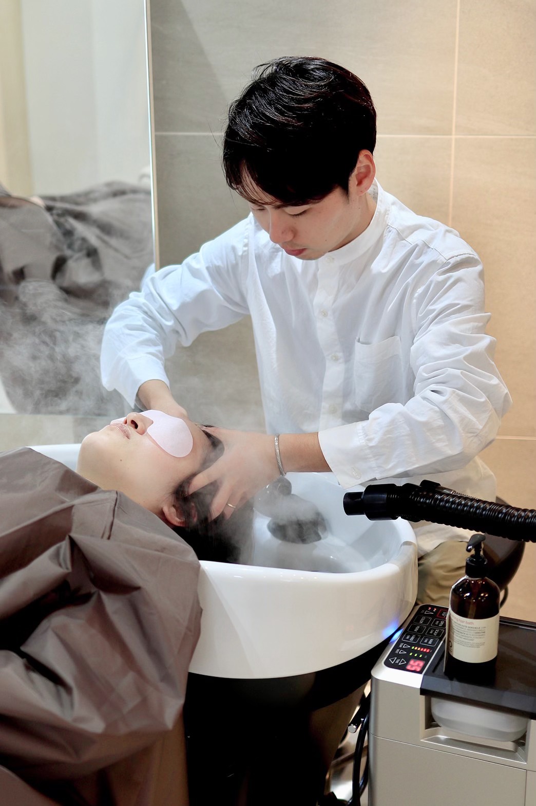 【鴫野】≪マンツーマン施術≫≪月2回迄土日休みOK≫≪スタイリストオンリーサロン≫個室でのスパメニューが人気！入客も無理なく行え客単価も1万円を超えています！「UNVEIL PRIVATE SALON（アンベイルプライベートサロン）」からスタイリスト（美容師）の求人☆★