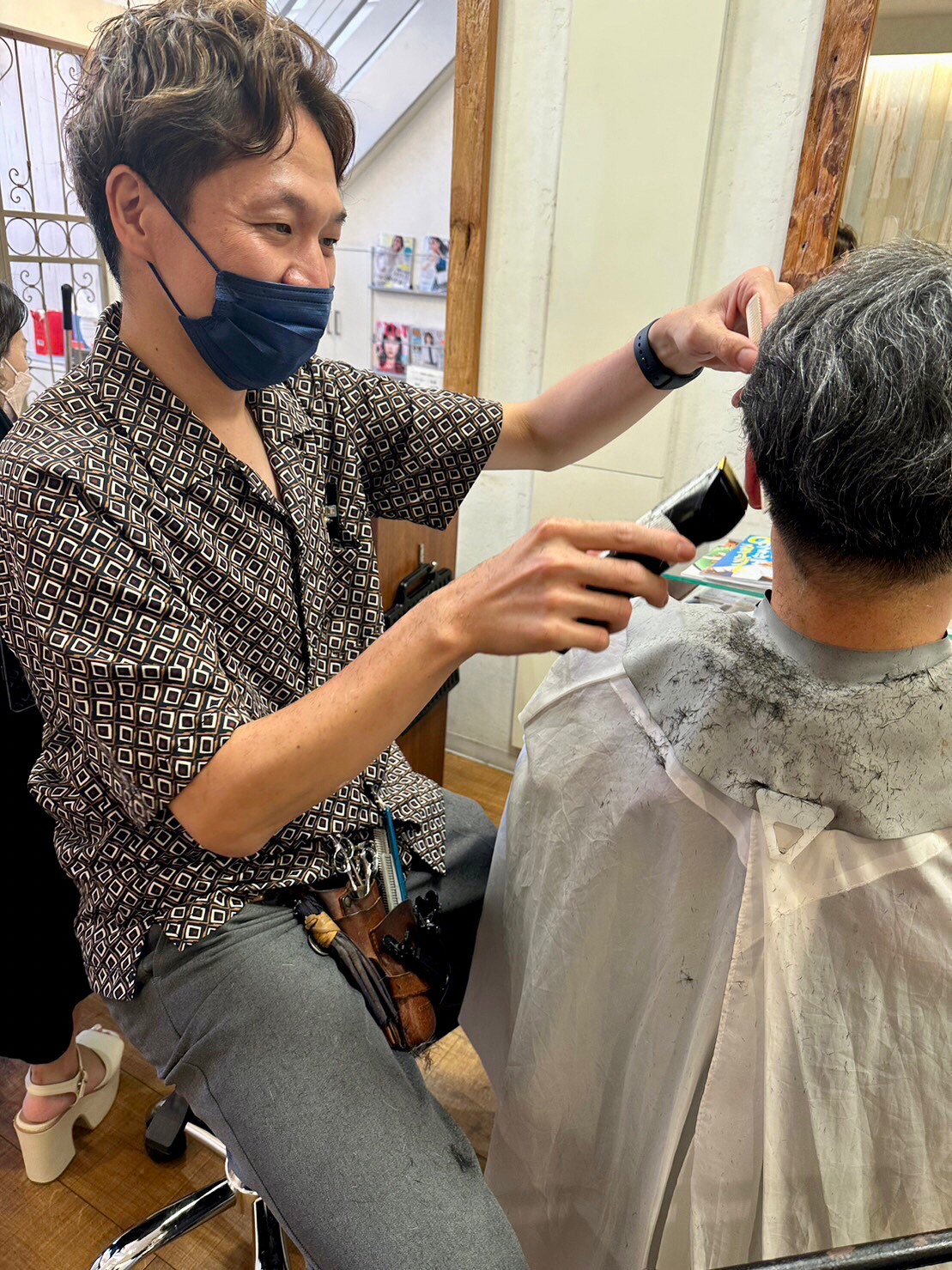 【寺田町】≪月給25万円〜≫≪平均19時半退勤≫≪社会保険完備≫お客様もスタッフも”わくわく”できるサロン!ヘア、エステ、着付けなど日常から人生の大事なイベントまで幅広くキレイをサポートする「merry Charm/MARCH(メリーチャームマーチ)」からアシスタント(美容師)の求人☆★
