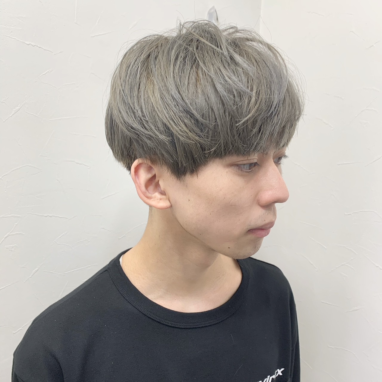 【横浜駅】≪年間休日120日・デザインカラーがウリ・客層20代メイン≫スタッフがしっかり休むことで、お客様とよりしっかり向き合えます！整えられた環境で安心して働けるサロン「SEED by shamrock（シードバイシャムロック）」からスタイリスト（美容師）の求人☆★☆