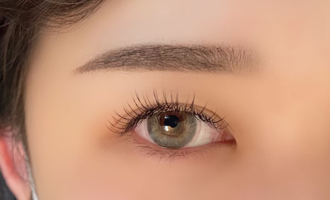 【四条烏丸】≪未経験OK！≫≪社会保険完備≫≪月2回土日祝休みもOK≫≪実働8時間+休憩1時間≫≪東京にも店舗があり、ご希望の方は出張OK！≫プライベートとサロンワークが両立できる！！隠れ家お洒落サロン「Nono.（ノノ.）」からアイリスト（まつげエクステ・まつげパーマ・アイブロウ）の求人★☆★