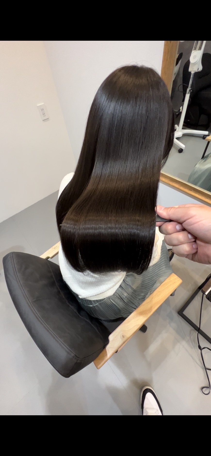 【中崎町】≪月8日休み≫≪土日休みOK≫≪月給23万円≫男性のパーマ比率の高いサロン！入客チャンス多数あり！SNSの自己ブランディングも学べる！某有名インフルエンサーがプロデュースしたサロン！「ecla（エクラ）」からスタイリスト（美容師）の求人☆★☆