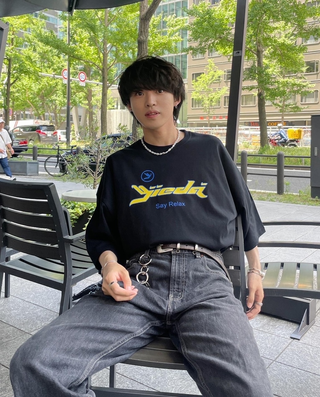 【中崎町】≪月8日休み≫≪土日休みOK≫≪月給23万円≫男性のパーマ比率の高いサロン！入客チャンス多数あり！SNSの自己ブランディングも学べる！某有名インフルエンサーがプロデュースしたサロン！「ecla（エクラ）」からスタイリスト（美容師）の求人☆★☆