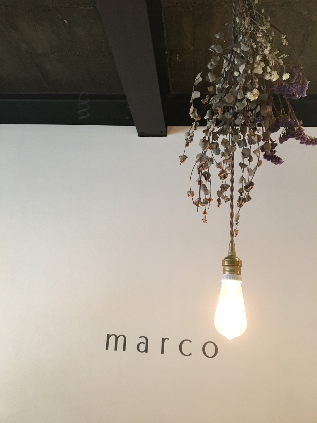 【JR倉敷駅】≪ママさん美容師大歓迎≫≪土日祝休みOK≫≪髪質改善メニューや白髪ぼかしが人気≫≪産休育休取得実績あり≫スタッフ想いの働きやすい環境が整っています！「marco（マルコ）」からスタイリスト（美容師）の求人☆★