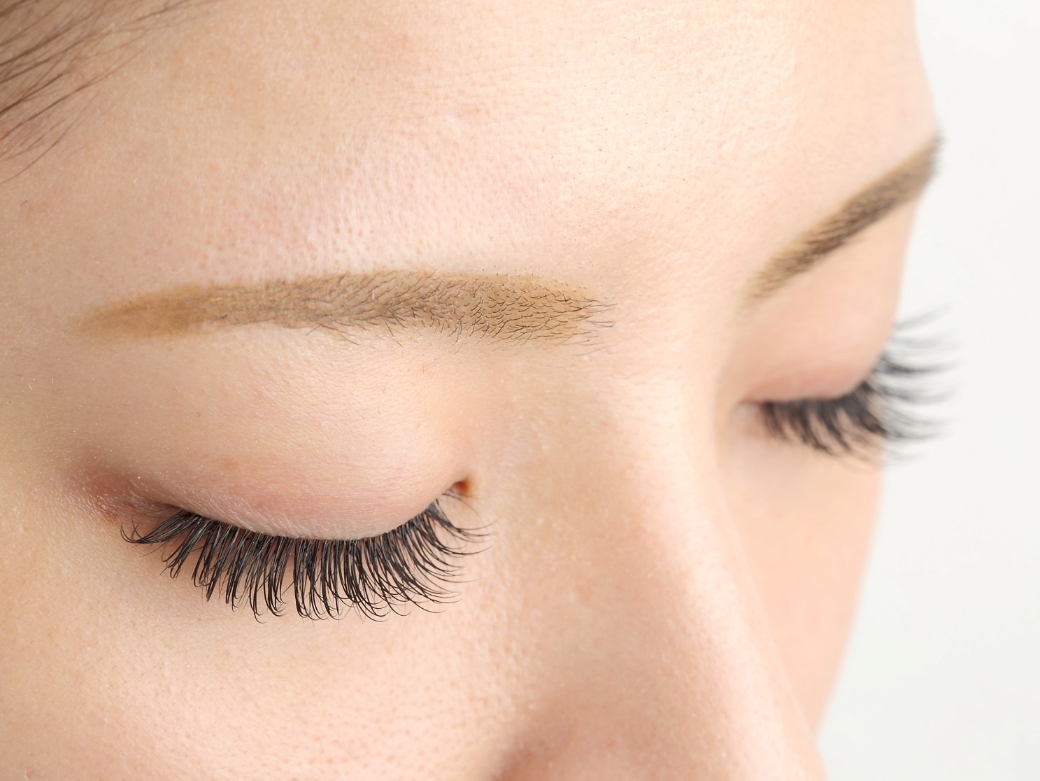 【三ノ宮】≪実働8時間≫≪社会保険完備≫≪土日休みは月2回まで可能≫≪毎月3連休可能≫頑張った分はしっかり歩合で還元されるのでやりがいを感じながらお仕事をしていただけます!「nicott lash 神戸三宮店(ニコットラッシュコウベサンノミヤテン)」からアイリスト(アイデザイナー・まつ毛エクステ)の求人☆☆