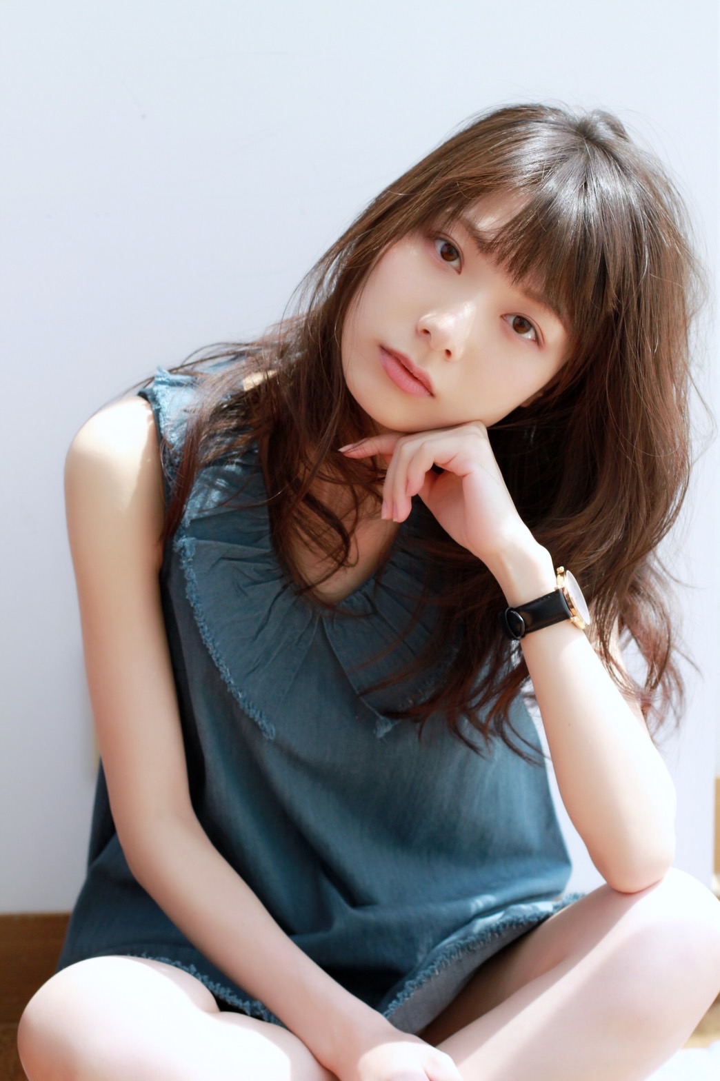 【三ノ宮】≪月給23万円≫≪社会保険完備≫≪有給休暇あり≫完全週休2日制のシフト制なので日曜休みもOK！平均退社時間が19時でプライベートも充実！マンツーマンで技術を学べる高品質サロン「cherie cheri（シェリーシェリ）」からアシスタント（美容師）の求人☆☆