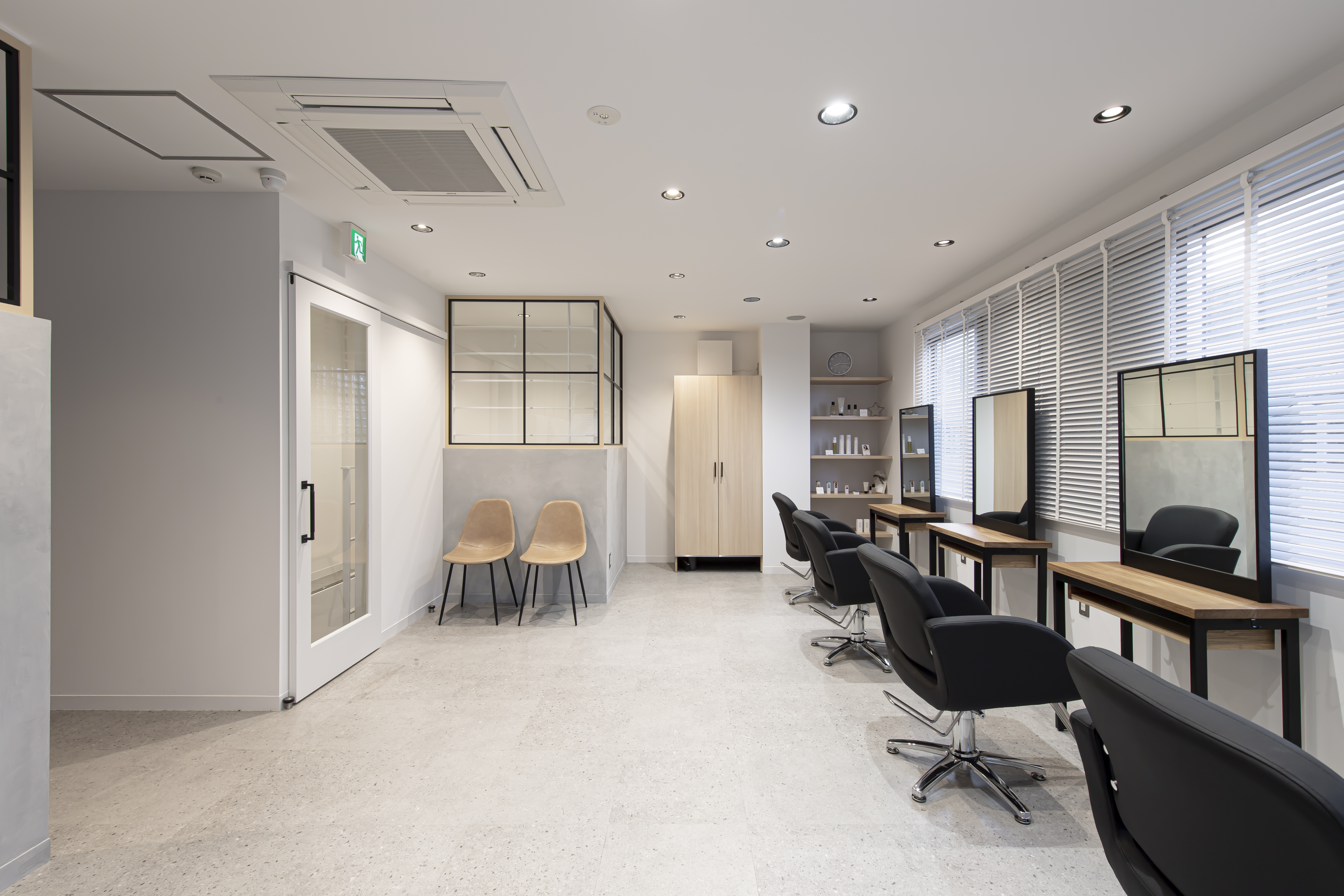 【大宮】≪社会保険完備≫≪有給休暇あり≫好待遇で働くことができます!髪質改善メニューが人気!フランスの三ツ星をとったハーブティーと美容室のコラボレーションサロンです!「ALLMYTEA Beauty more+(オールマイティービューティーモア)」からスタイリスト(美容師)の求人☆☆