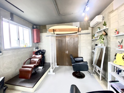 hair&life 9’s -okinawa-（ヘアアンドライフ ナインズ オキナワ）