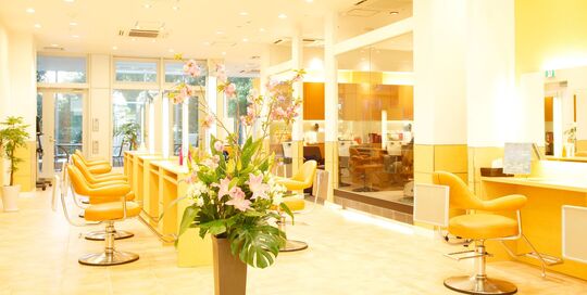 Claude MONET 上野の森店（クロード モネ ウエノノモリテン）