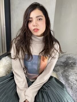 【天理駅】≪指名還元率50％≫≪フリー還元率40％≫≪自由出勤≫薬剤が豊富なので単価アップもやらいやすい！トレンドを取り入れた実力派サロン！自由な出勤スタイルでプライベートも充実できます！「Triple double 天理店（トリプルダブルテンリテン）」からスタイリスト（美容室）の求人☆★☆