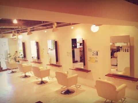 SIELLA（シエラ）