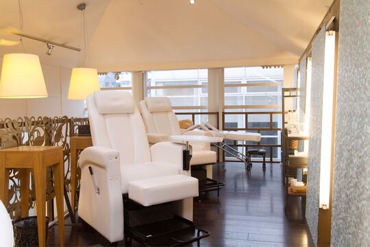 IVAn＆LIZ 奈良店（イヴァンアンドリズ ナラテン）