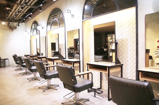 Jewel Box 西梅田店（ジュエル ボックス ニシウメダテン）