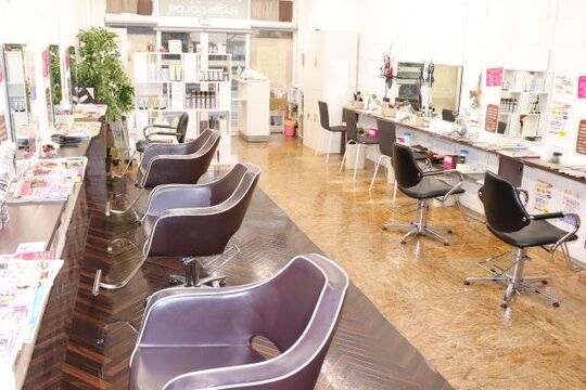 HASUCOLOR 井尻店（ハスカラー イジリテン）