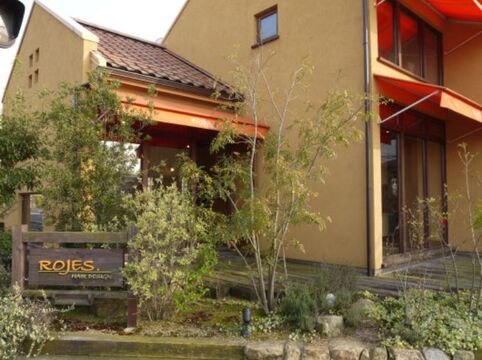 ROJES HAIR DESIGN（ロージャス ヘアー デザイン）