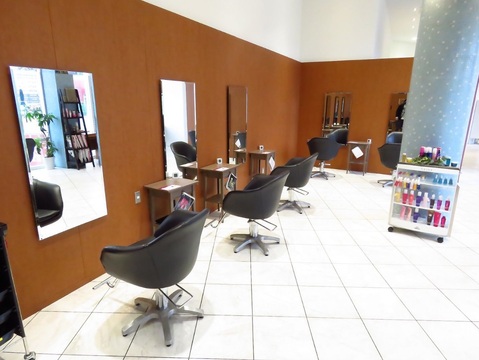 hair&make Lecrin（ヘアアンドメイク レカン）