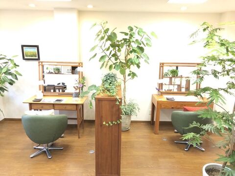 HAIR STUDIO Banana Moon 箕面店（ヘア スタジオ バナナ ムーン ミノオテン）