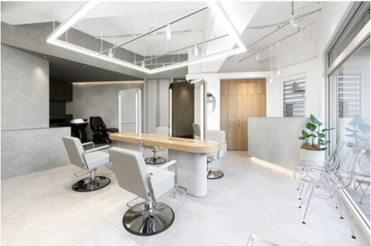 Renee 北千住（ルネ キタセンジュ）