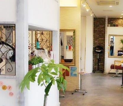 DOLCE LUCE（ドルチェ ルーチェ）