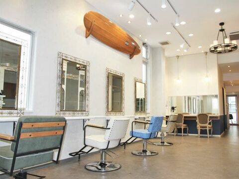 Resortsalon M by valore（リゾートサロン エム バイ ヴァローレ）