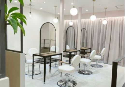 LOA by sol（ロア バイ ソル）