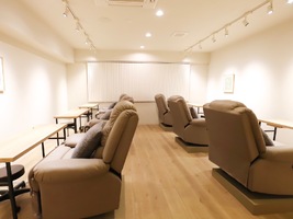 オンザヘッド株式会社／株式会社アトラス