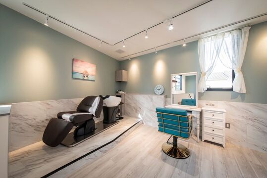 hair design CAROS atelier（ヘア デザイン カロス　アトリエ）