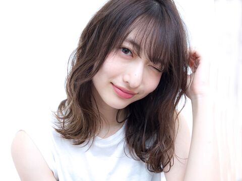 【梅田】≪土日休みOK≫≪売上の50〜60%還元≫自由出勤なので旅行も行きやすい！保証制度もあり！集客もあるので、稼ぎながらプライベートも充実させられますよ。月30万以上稼ぐ方も多数！「D-salon 梅田店（ディーサロンウメダテン）」からスタイリスト（美容師）の求人☆★