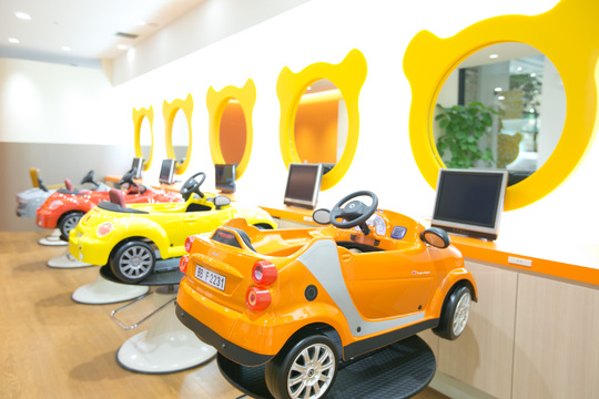 ZUSSO KID’Sあべの店（ズッソ キッズアベノテン）