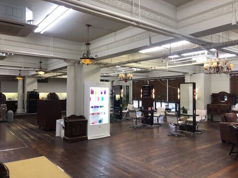 【庚午北】≪社会保険完備≫≪最短2年以内にデビュー可能≫≪有給休暇あり≫美容師として幅広く活躍できる働きやすい環境と福利厚生が整ってます！「SUNS impressa（サンズインプレッサ）」からスタイリスト（美容師）の求人☆★