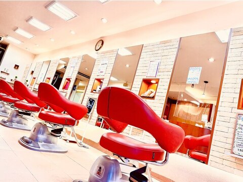 HAIR Branche 竹城台店（ヘアー ブランシェ タケシロダイテン）