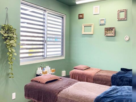 Sugar 鶴ヶ峰店（シュガー ツルガミネテン）