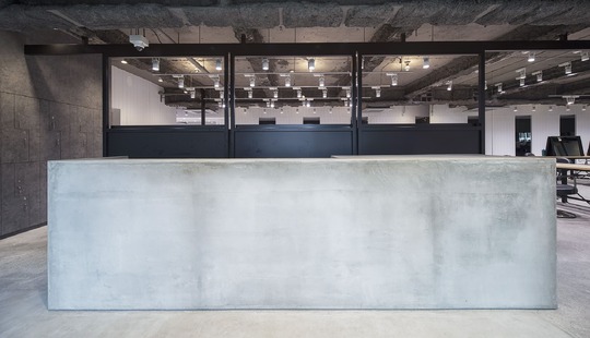 IT by ALBUM 中野店（アイティー バイ アルバム ナカノテン）