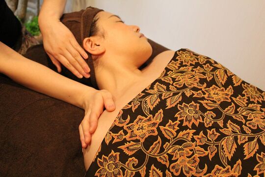 HATTI 江坂店（ハッティ エサカテン）