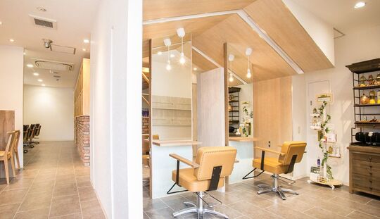 hair shop N＆A 春日部東口店（ヘアー ショップ エヌアンドエー カスカベヒガシグチテン）