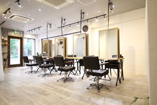 powder paper works　（パウダーペーパーワークス）