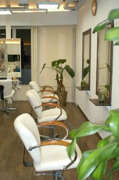 hairs BERRY 上新庄店（ヘアーズ ベリー カミシンジョウテン）