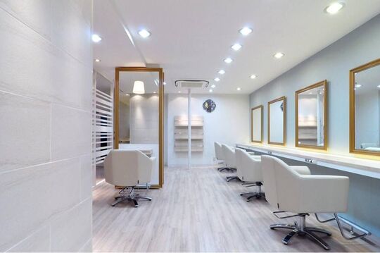 フミ美容室 垂水本店（フミビヨウシツ タルミホンテン）