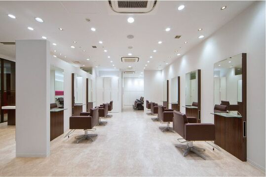 TAYA シァル鶴見店（タヤ シァルツルミテン）