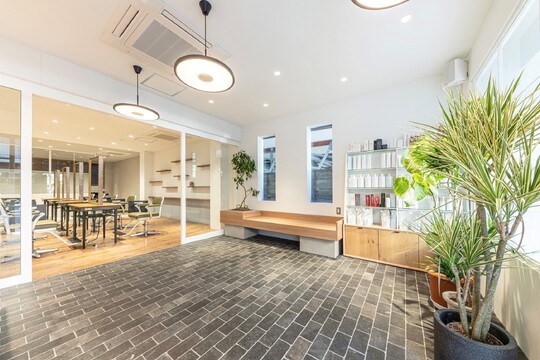 EMMA 蕨店（エマ ワラビテン）