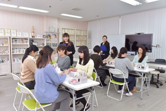 feliz nail school（フェリス ネイル スクール）