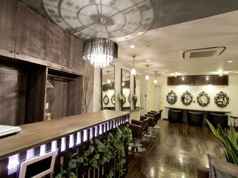 CREA hair urban（クレア ヘアー アーバン ホンテン）