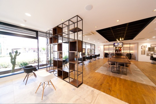 LARANJE GION（ラランジェ ギオン）