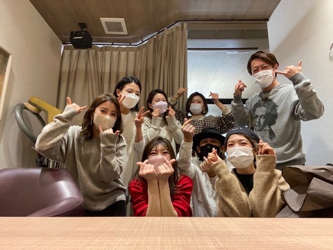 【筑後船小屋】≪・離職率が低い・全席半個室・社会保険完備≫勤務日数、時間はアナタ次第！！ママさんスタッフも多く在籍、皆で助け合い働きやすい環境を創ります。16時まで勤務もOKなのでプライベート充実派にもオススメ！！歩合も狙いやすく集客も好調のヘアサロン「HAIR DESIGN PUKANA（ヘアーデザインプカナ）」からスタイリスト（美容師）の求人☆★