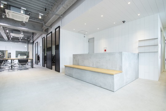 IT by ALBUM  藤沢店（アイティー バイ アルバム フジサワテン）